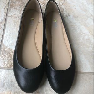 Black Ballet Flat